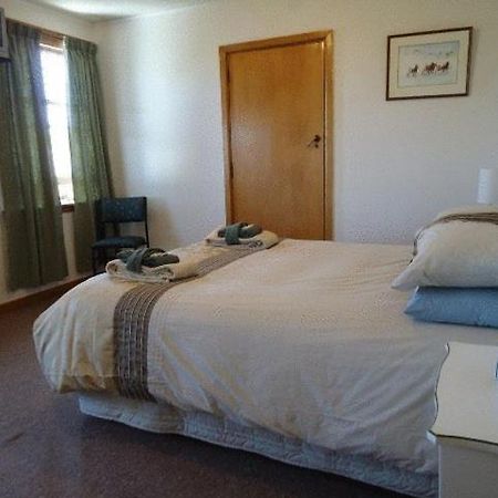 The Pier Lodge Bed And Breakfast Christchurch Esterno foto