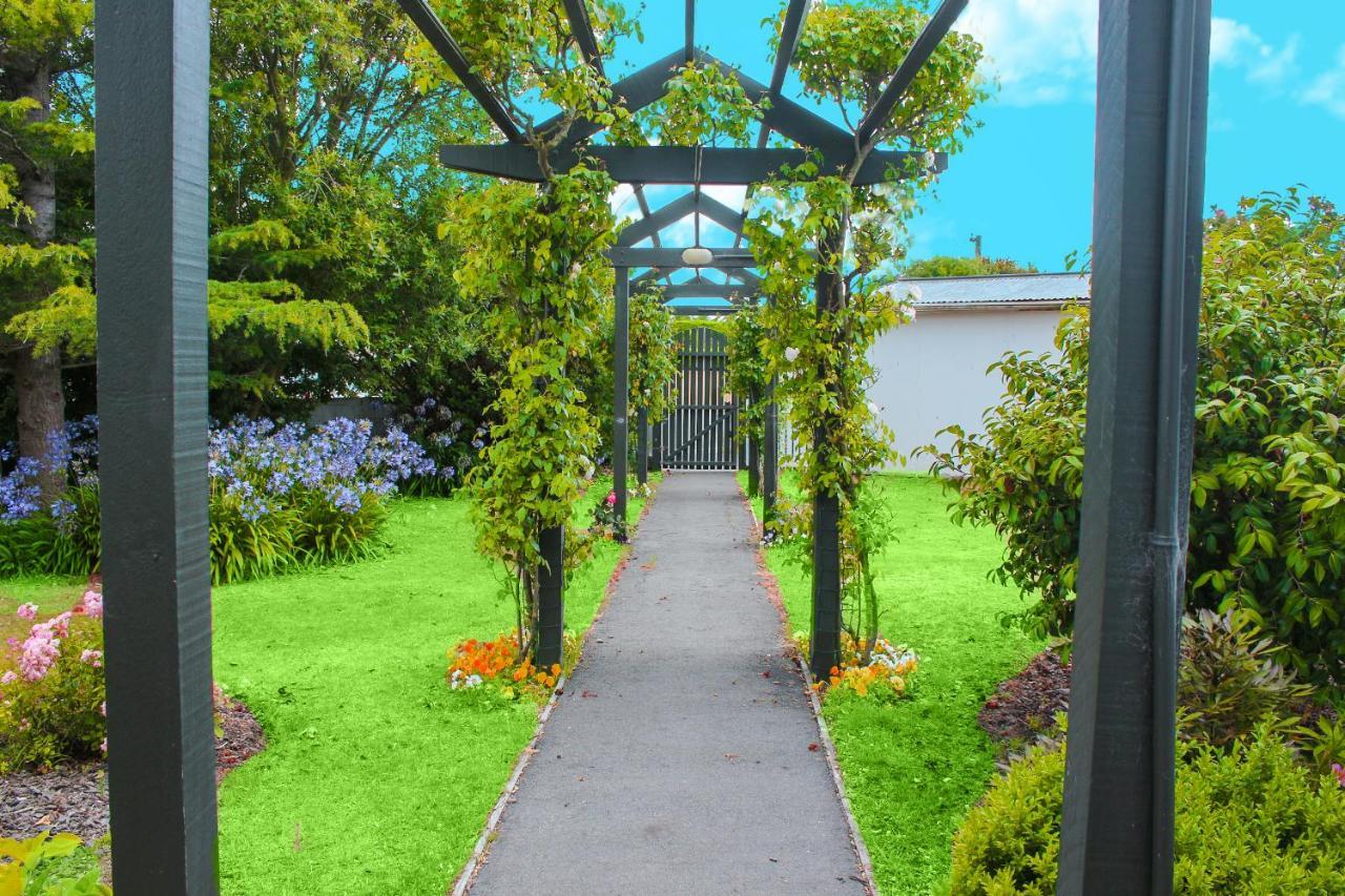 The Pier Lodge Bed And Breakfast Christchurch Esterno foto